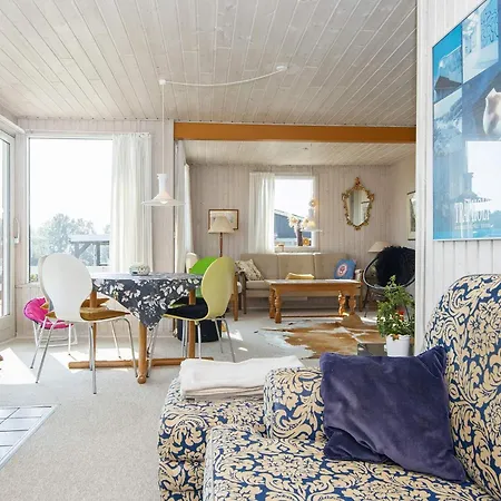Holiday home 6 Person In Juelsminde-by Traum