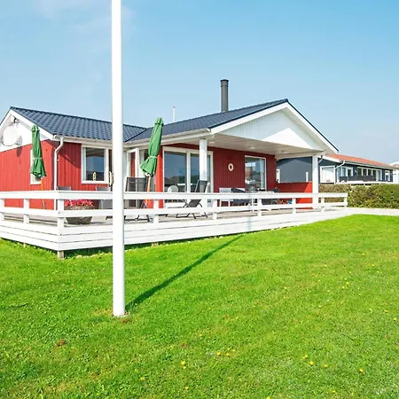 Holiday home 6 Person In Juelsminde-by Traum